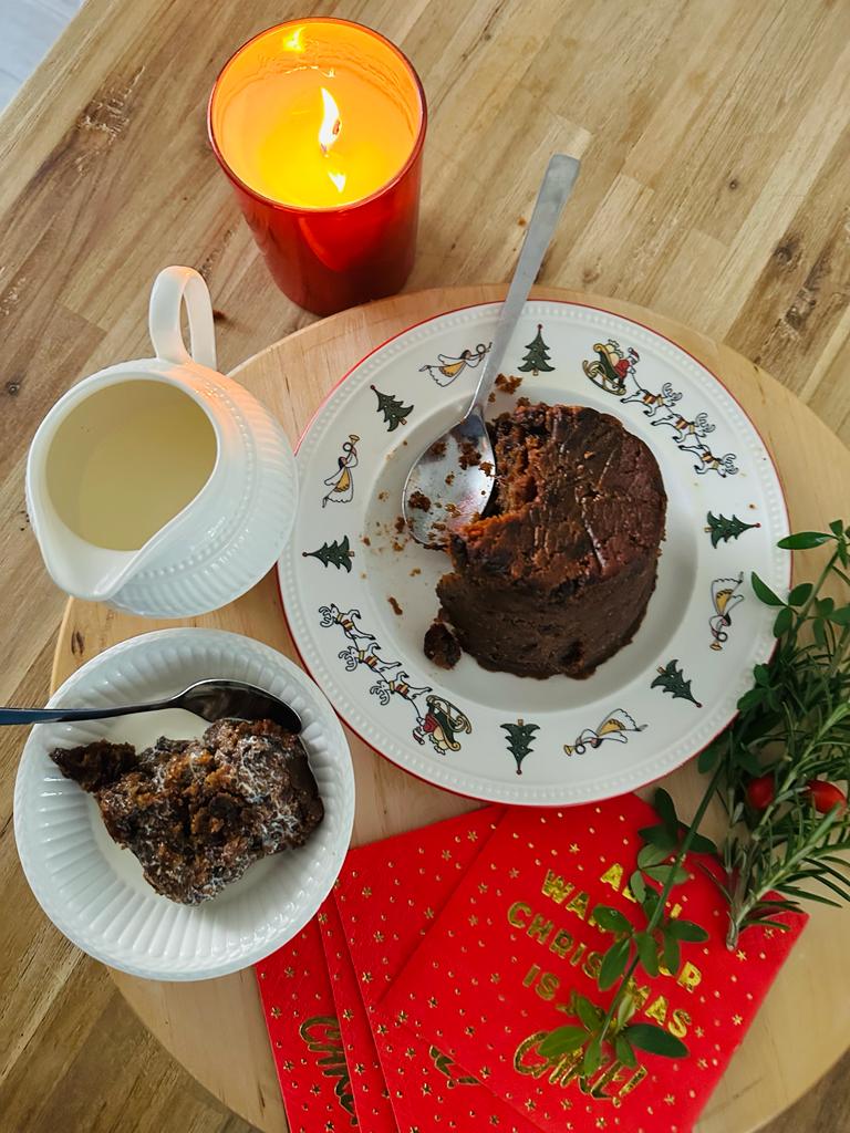 Traditional Christmas Pudding with Rum and Stout Beer - Image 4